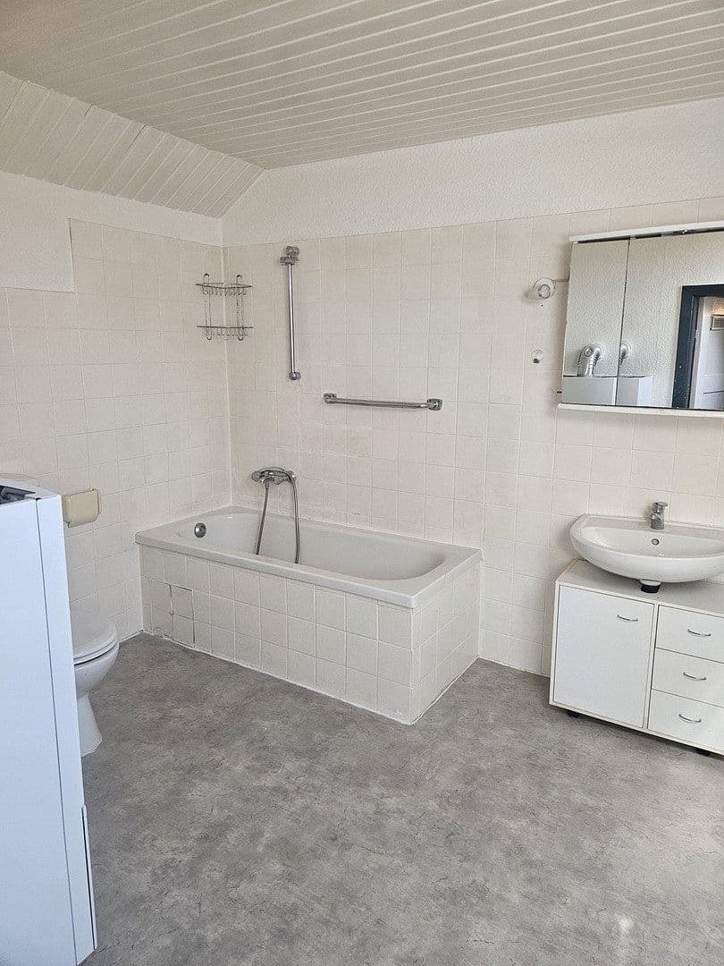 Pronájem bytu 3+1 70 m², Wardenburg, Dolní Sasko Pronájem bytu 3+1 70 m², Wardenburg, Dolní Sasko