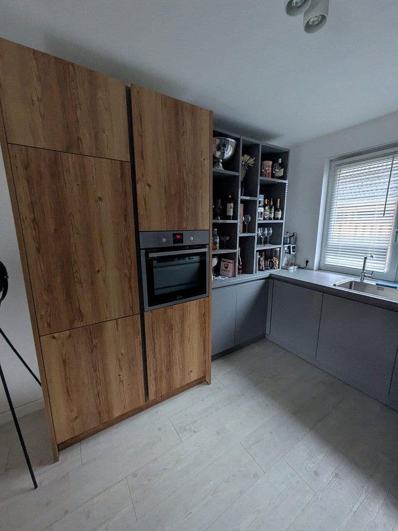 Pronájem domu 124 m², pozemek 250 m², Quickborn, Šlesvicko-Holštýnsko Pronájem domu 124 m², pozemek 250 m², Quickborn, Šlesvicko-Holštýnsko