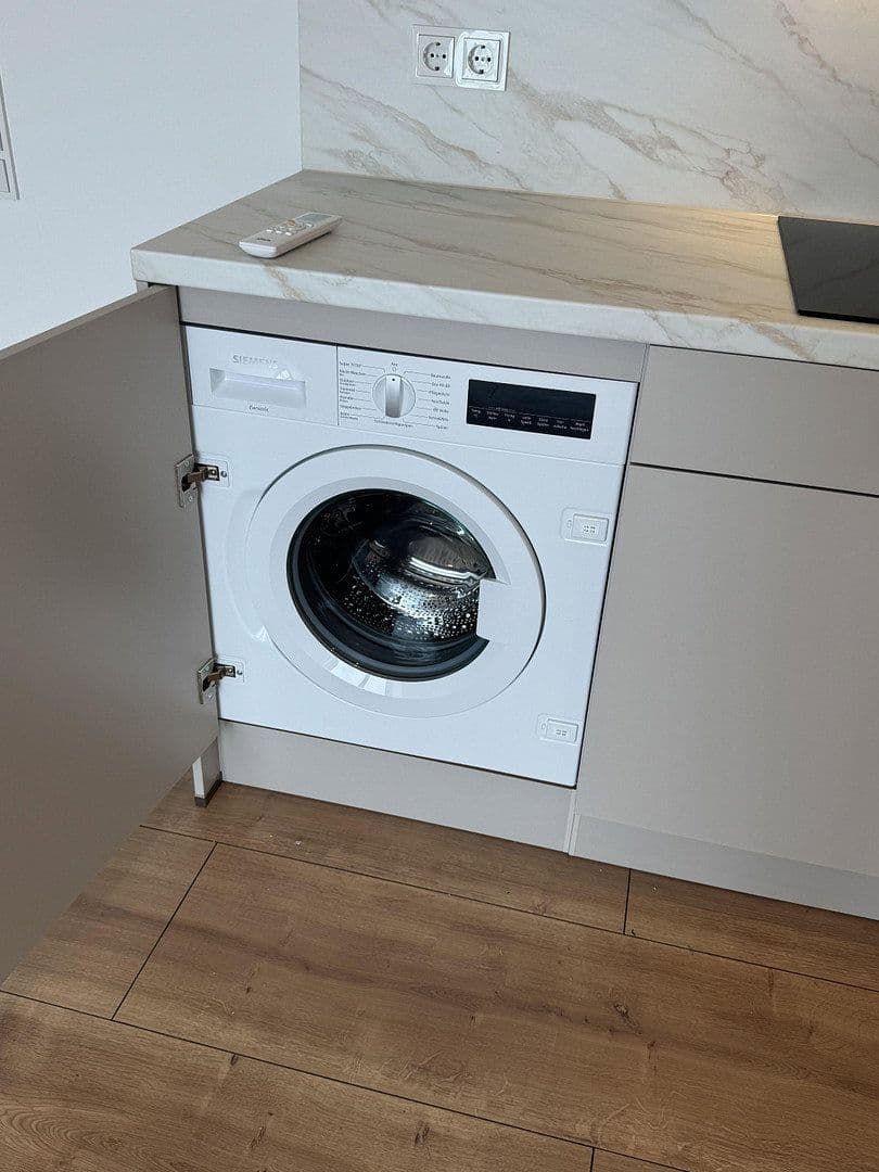 Pronájem bytu 1+1 35 m², Breitenweg 1 A, Römerberg, Porýní-Falc Pronájem bytu 1+1 35 m², Breitenweg 1 A, Römerberg, Porýní-Falc