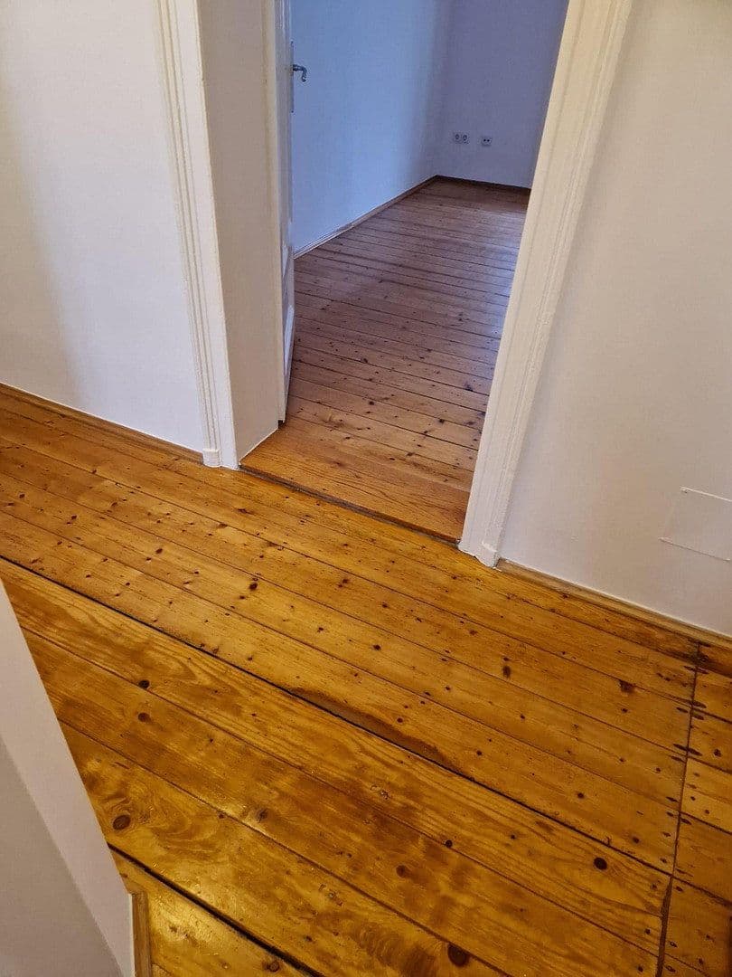 Pronájem bytu 2+1 57 m², Am Alten See 12, Frankfurt, Hessen Pronájem bytu 2+1 57 m², Am Alten See 12, Frankfurt, Hessen