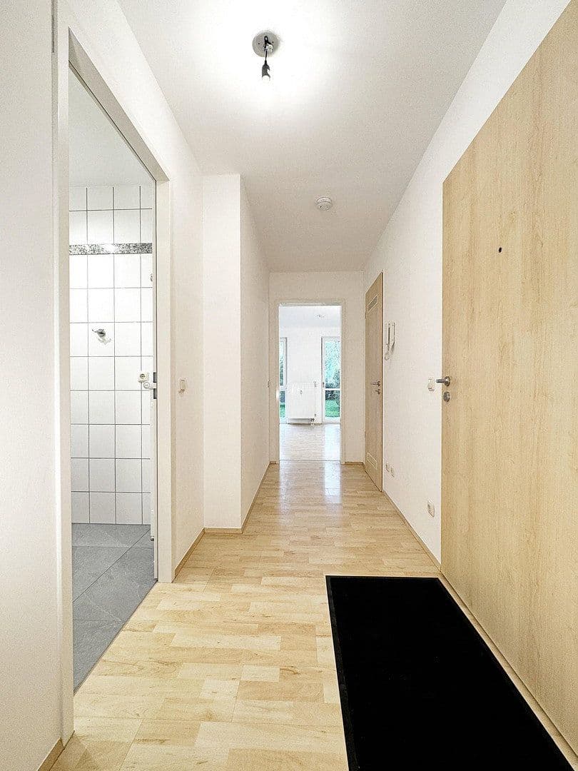 Pronájem bytu 2+1 48 m², Landsham bei Kirchheim, Bavorsko Pronájem bytu 2+1 48 m², Landsham bei Kirchheim, Bavorsko