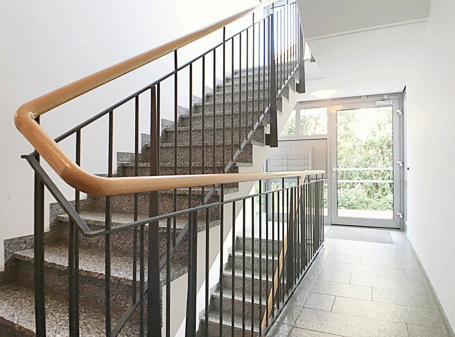 Pronájem bytu 2+1 48 m², Landsham bei Kirchheim, Bavorsko Pronájem bytu 2+1 48 m², Landsham bei Kirchheim, Bavorsko