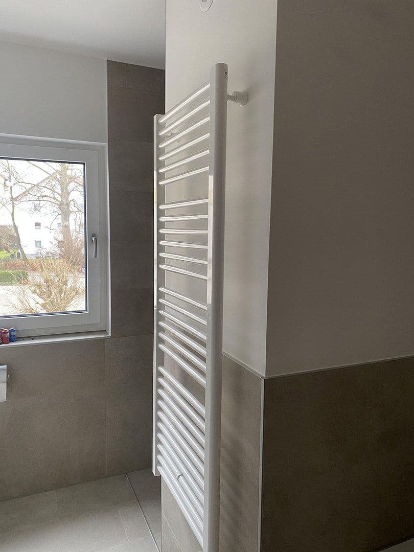 Pronájem domu 155 m², pozemek 267 m², Odelzhausen, Bavorsko Pronájem domu 155 m², pozemek 267 m², Odelzhausen, Bavorsko