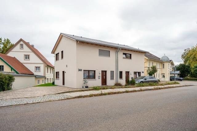 Pronájem domu 155 m², pozemek 267 m², Odelzhausen, Bavorsko Pronájem domu 155 m², pozemek 267 m², Odelzhausen, Bavorsko