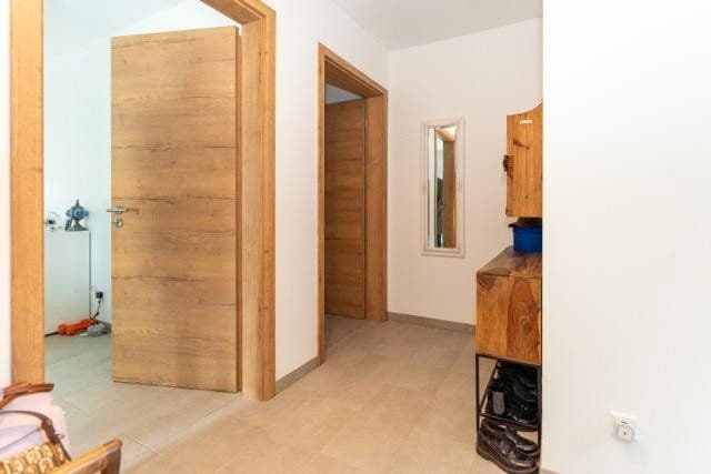 Pronájem domu 155 m², pozemek 267 m², Odelzhausen, Bavorsko Pronájem domu 155 m², pozemek 267 m², Odelzhausen, Bavorsko