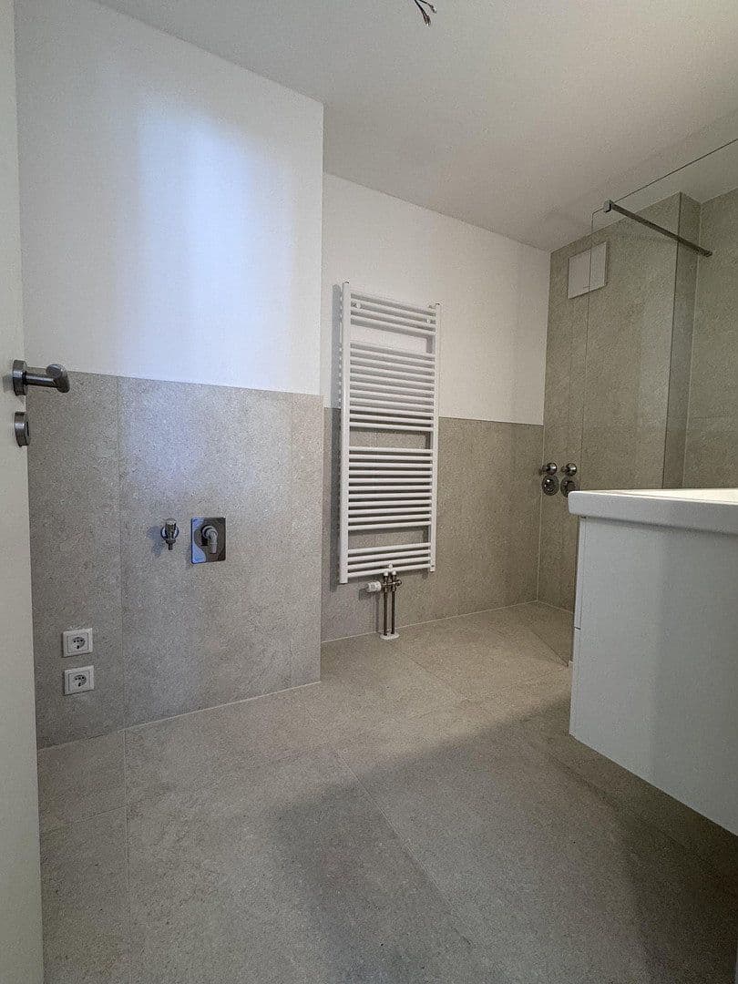 Pronájem bytu 3+1 61 m², Rudolf-Breitscheid-Strasse 11b, Stein, Bavorsko Pronájem bytu 3+1 61 m², Rudolf-Breitscheid-Strasse 11b, Stein, Bavorsko