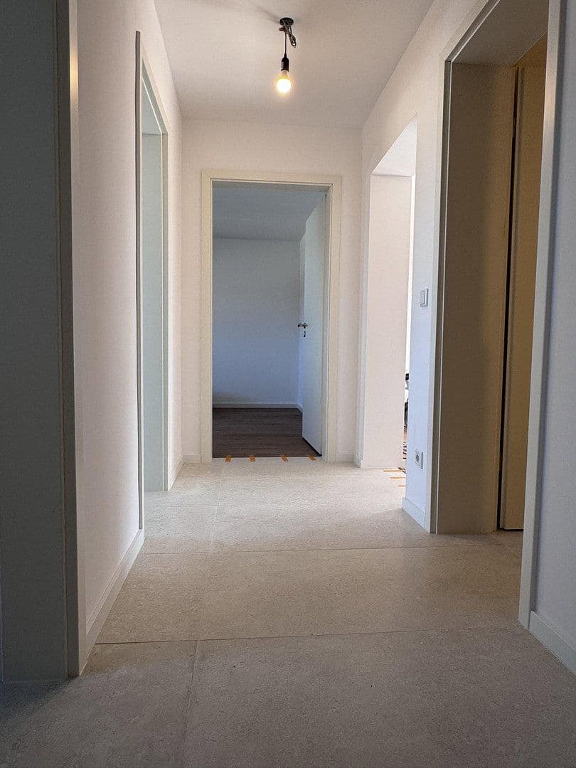 Pronájem bytu 3+1 61 m², Rudolf-Breitscheid-Strasse 11b, Stein, Bavorsko Pronájem bytu 3+1 61 m², Rudolf-Breitscheid-Strasse 11b, Stein, Bavorsko