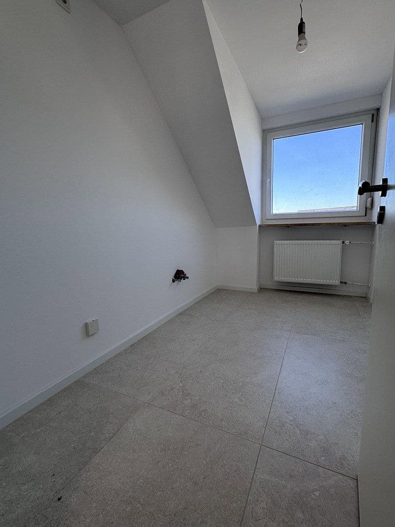 Pronájem bytu 3+1 61 m², Rudolf-Breitscheid-Strasse 11b, Stein, Bavorsko Pronájem bytu 3+1 61 m², Rudolf-Breitscheid-Strasse 11b, Stein, Bavorsko