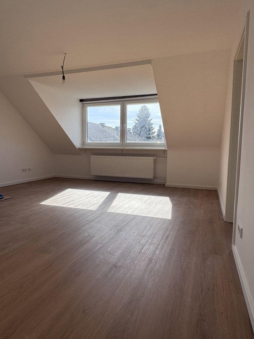 Pronájem bytu 3+1 61 m², Rudolf-Breitscheid-Strasse 11b, Stein, Bavorsko Pronájem bytu 3+1 61 m², Rudolf-Breitscheid-Strasse 11b, Stein, Bavorsko