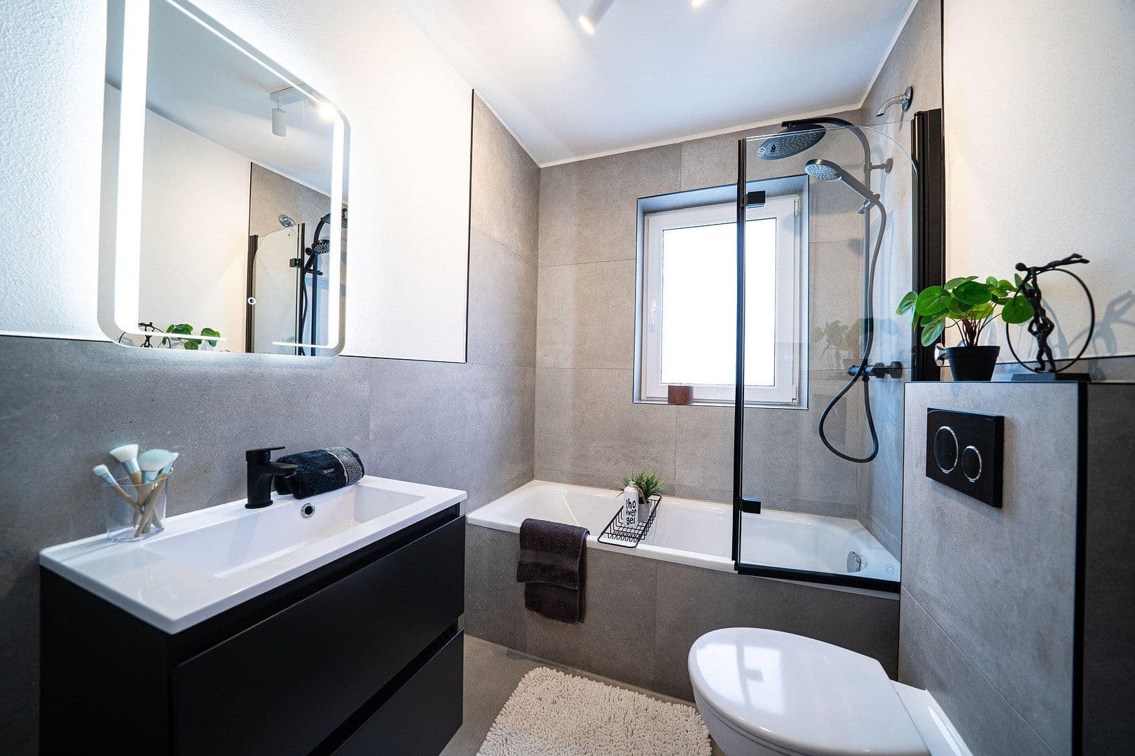 Prodej bytu 3+1 62 m², Steinbruchstrasse 30, Stuttgart-Gaisburg, Bádensko-Württembersko Prodej bytu 3+1 62 m², Steinbruchstrasse 30, Stuttgart-Gaisburg, Bádensko-Württembersko