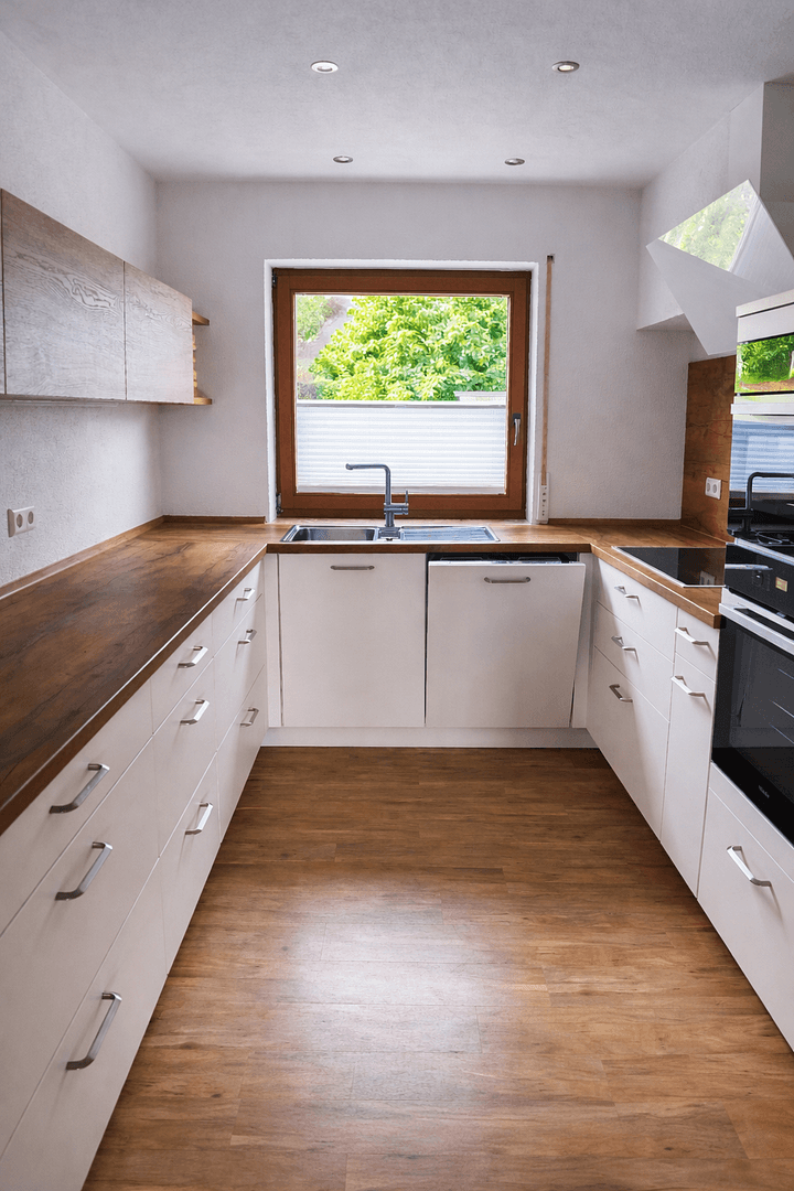 Prodej domu 225 m², pozemek 503 m², Großbottwar, Bádensko-Württembersko Prodej domu 225 m², pozemek 503 m², Großbottwar, Bádensko-Württembersko