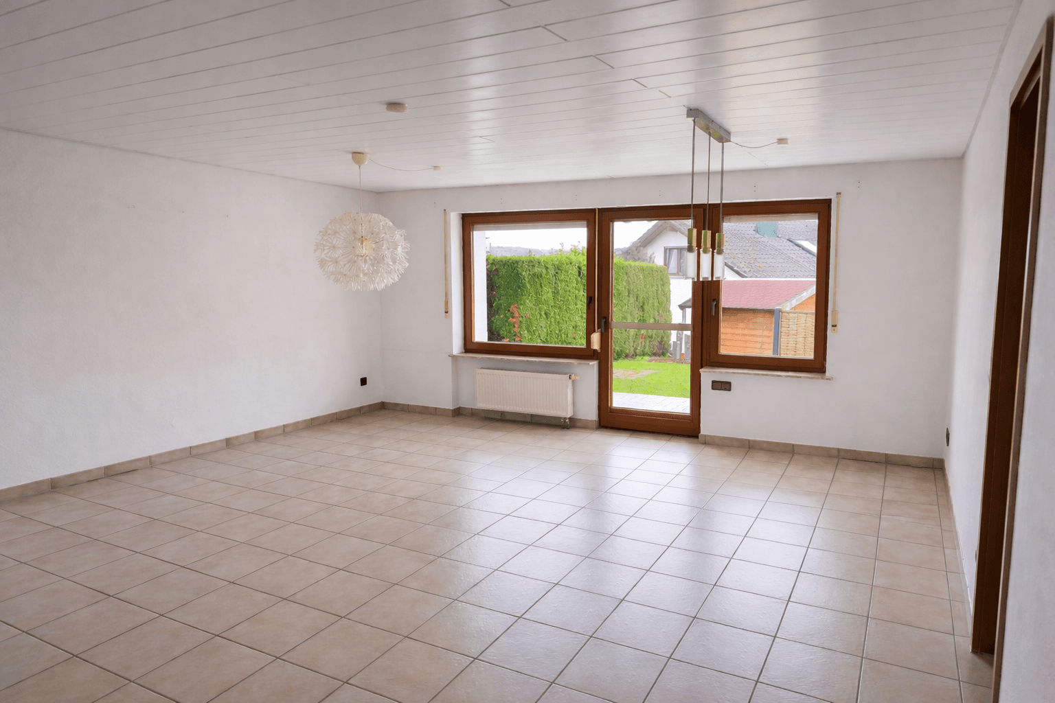 Prodej domu 225 m², pozemek 503 m², Großbottwar, Bádensko-Württembersko Prodej domu 225 m², pozemek 503 m², Großbottwar, Bádensko-Württembersko