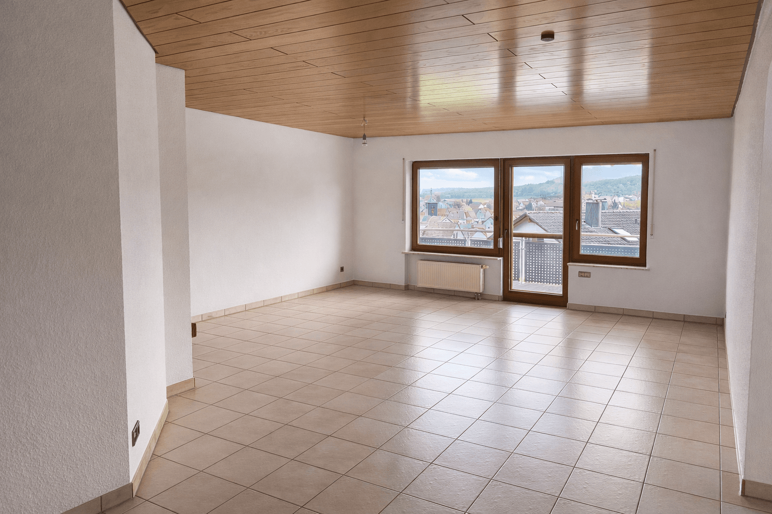 Prodej domu 225 m², pozemek 503 m², Großbottwar, Bádensko-Württembersko Prodej domu 225 m², pozemek 503 m², Großbottwar, Bádensko-Württembersko