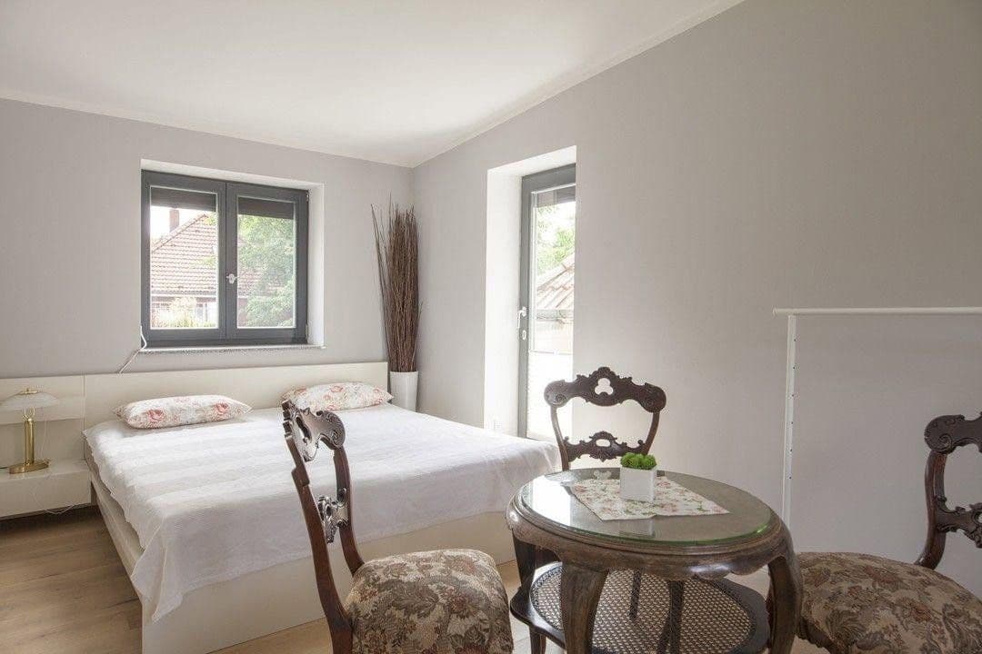 Pronájem domu 210 m², pozemek 400 m², Hamburg, Hamburg Pronájem domu 210 m², pozemek 400 m², Hamburg, Hamburg