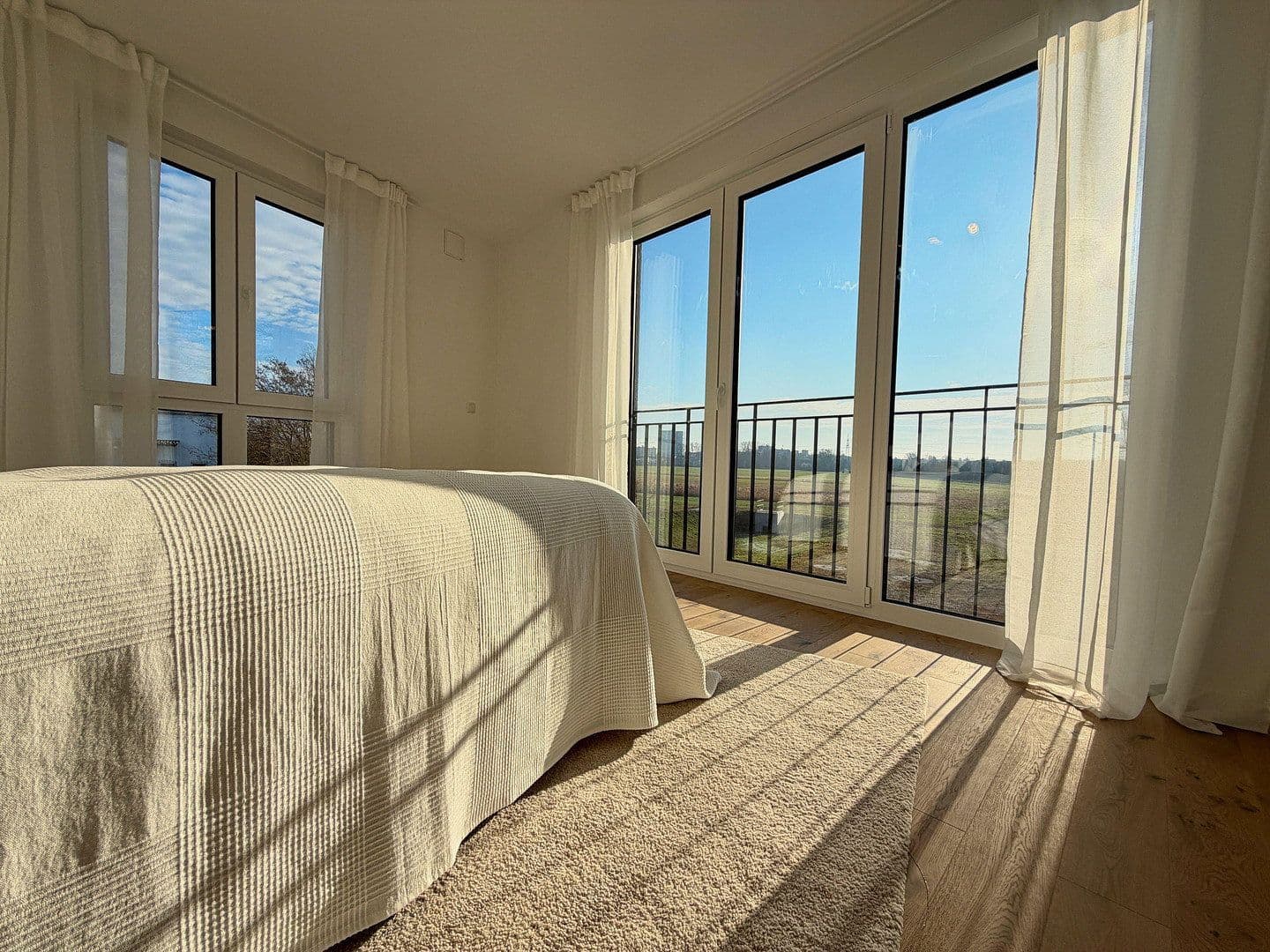 Prodej domu 161 m², pozemek 318 m², Erlangen, Bavorsko Prodej domu 161 m², pozemek 318 m², Erlangen, Bavorsko