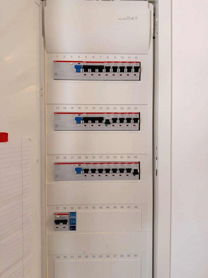 Prodej domu 161 m², pozemek 318 m², Erlangen, Bavorsko Prodej domu 161 m², pozemek 318 m², Erlangen, Bavorsko