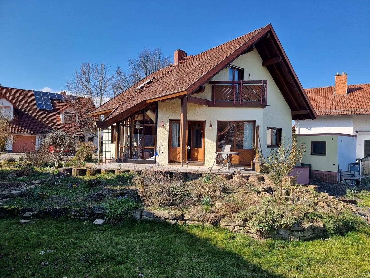 Prodej domu 144 m², pozemek 600 m², Göllheim, Porýní-Falc Prodej domu 144 m², pozemek 600 m², Göllheim, Porýní-Falc
