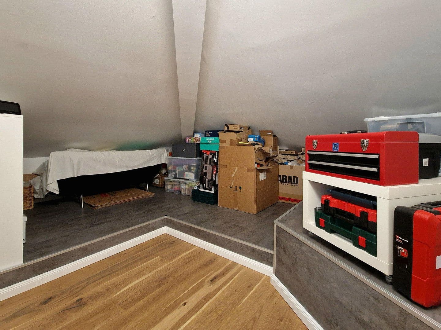 Prodej bytu 4+1 129 m², Hamburg, Hamburg Prodej bytu 4+1 129 m², Hamburg, Hamburg