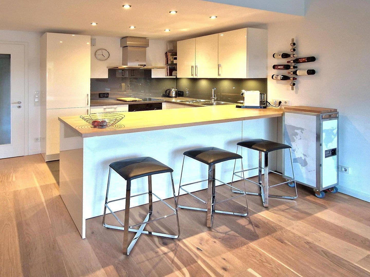 Prodej bytu 4+1 129 m², Hamburg, Hamburg Prodej bytu 4+1 129 m², Hamburg, Hamburg