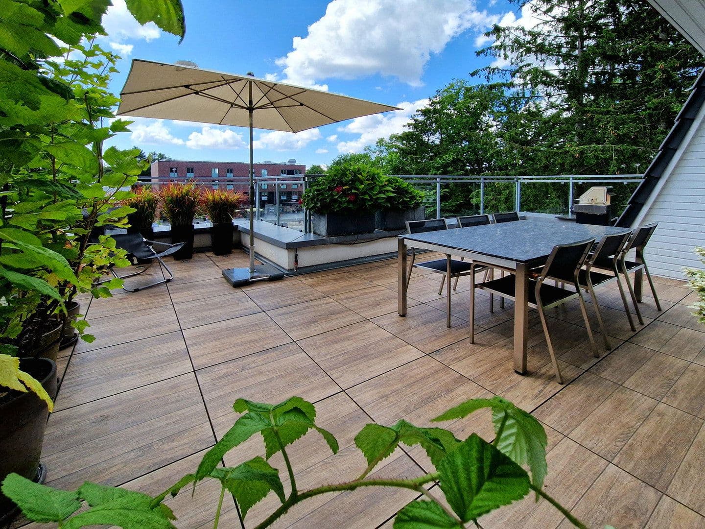 Prodej bytu 4+1 129 m², Hamburg, Hamburg Prodej bytu 4+1 129 m², Hamburg, Hamburg