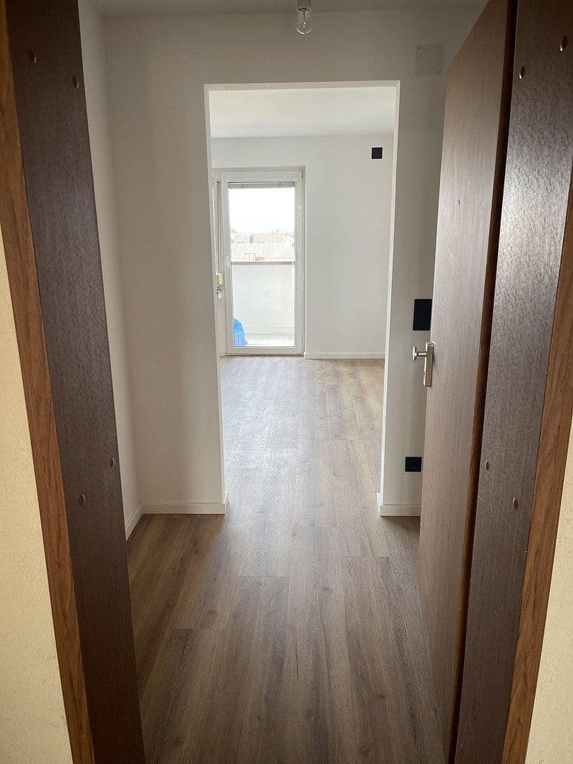 Pronájem bytu 2+1 55 m², Lauf an der Pegnitz, Bavorsko Pronájem bytu 2+1 55 m², Lauf an der Pegnitz, Bavorsko