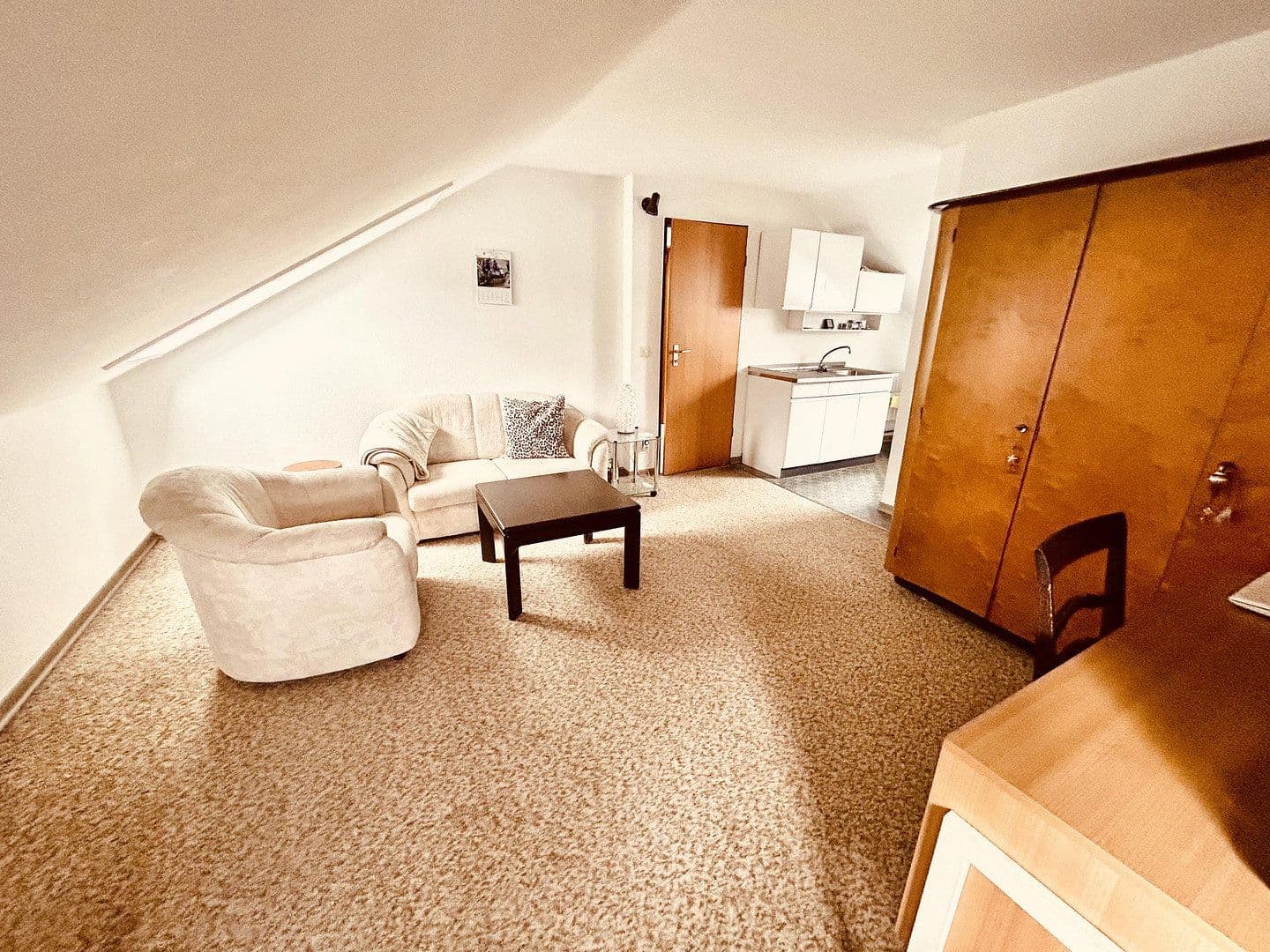 Prodej domu 177 m², pozemek 371 m², Frankfurt, Hessen Prodej domu 177 m², pozemek 371 m², Frankfurt, Hessen