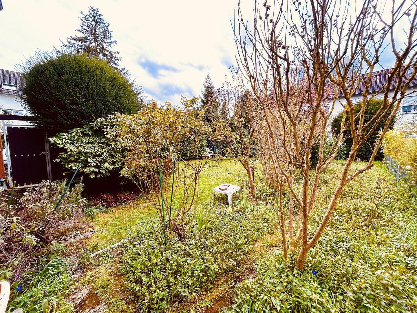 Prodej domu 177 m², pozemek 371 m², Frankfurt, Hessen Prodej domu 177 m², pozemek 371 m², Frankfurt, Hessen