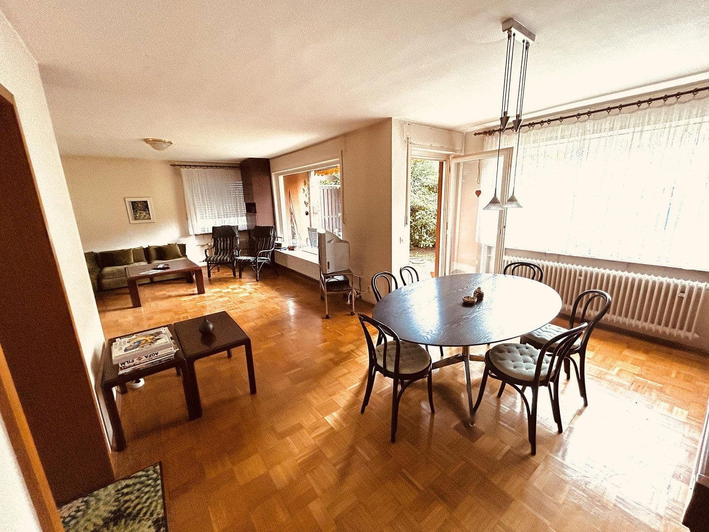 Prodej domu 177 m², pozemek 371 m², Frankfurt, Hessen Prodej domu 177 m², pozemek 371 m², Frankfurt, Hessen