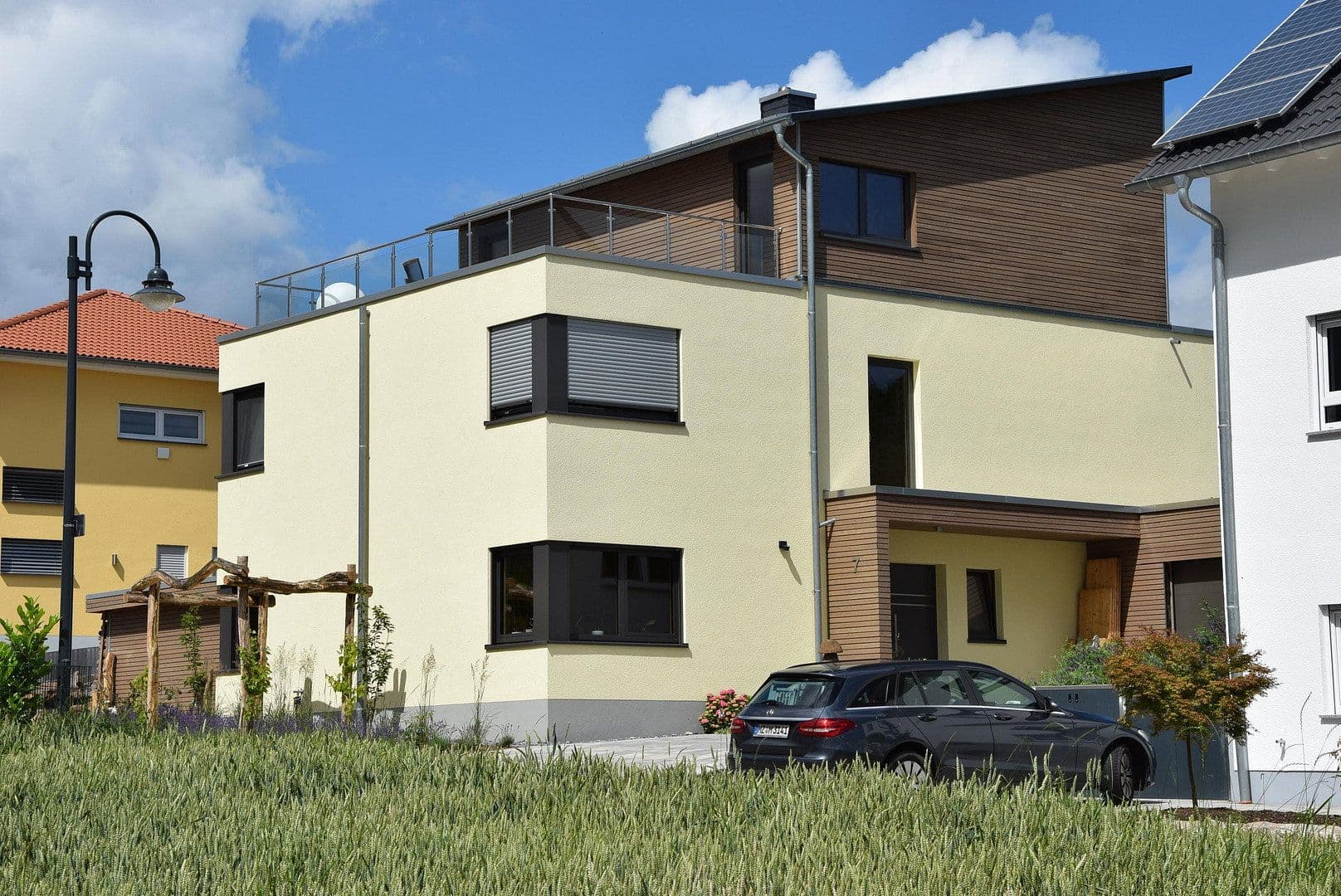 Prodej domu 224 m², pozemek 785 m², Weiler bei Bingen, Porýní-Falc Prodej domu 224 m², pozemek 785 m², Weiler bei Bingen, Porýní-Falc