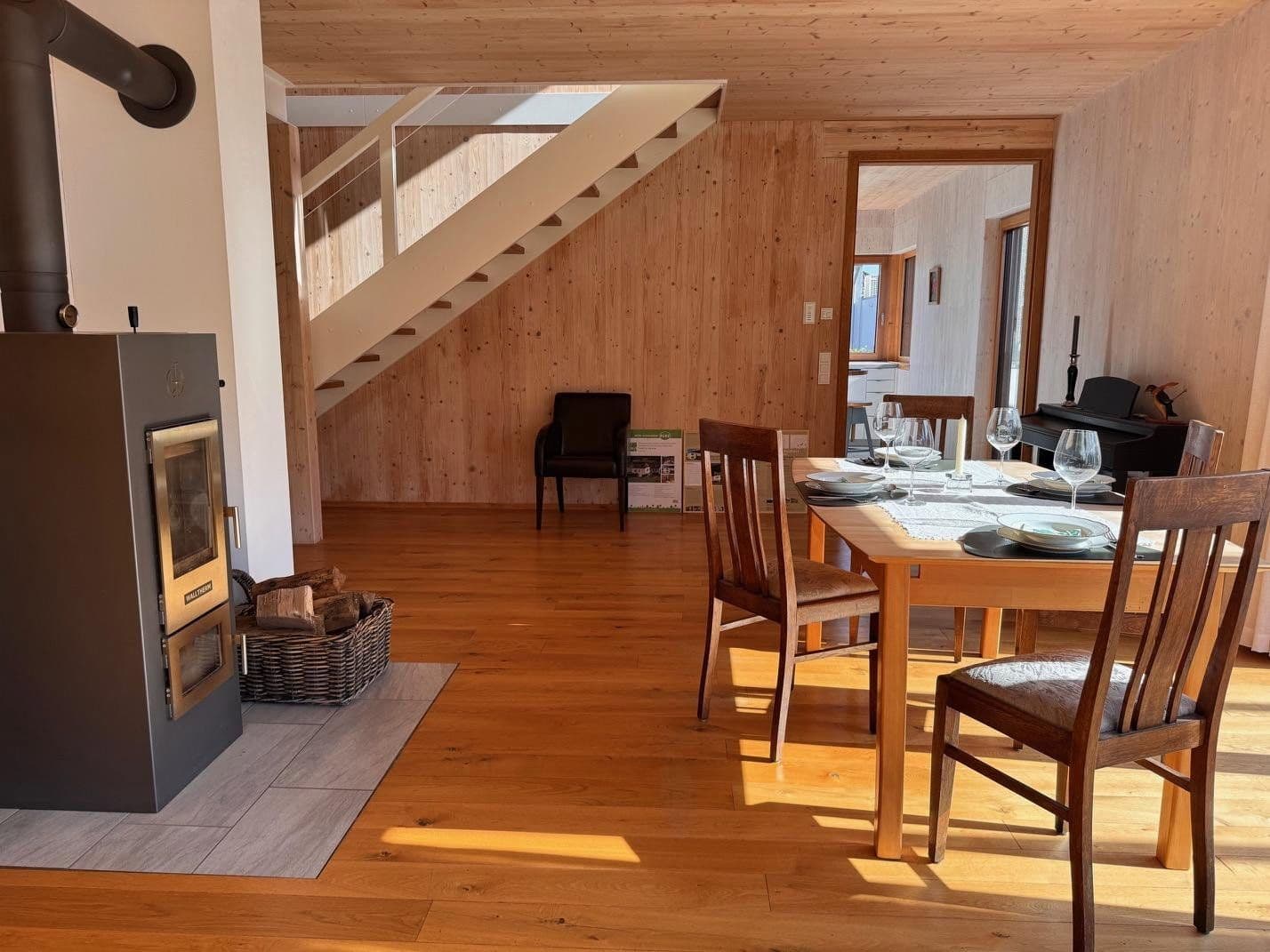 Prodej domu 224 m², pozemek 785 m², Weiler bei Bingen, Porýní-Falc Prodej domu 224 m², pozemek 785 m², Weiler bei Bingen, Porýní-Falc