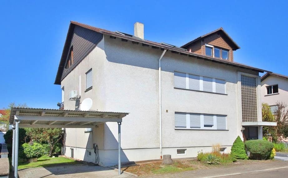 Pronájem bytu 3+1 74 m², Röngtenstr. 10, Karlsdorf-Neuthard, Bádensko-Württembersko Pronájem bytu 3+1 74 m², Röngtenstr. 10, Karlsdorf-Neuthard, Bádensko-Württembersko
