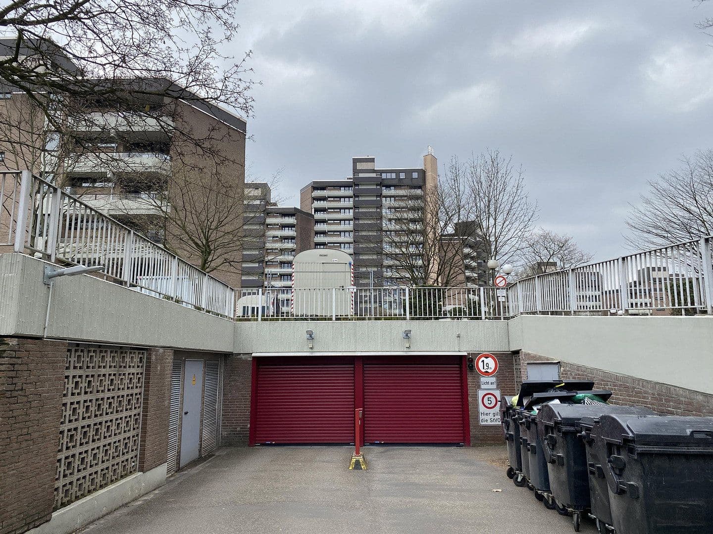 Prodej garáže, Oberstr. 101, Köln, Severní Porýní-Vestfálsko Prodej garáže, Oberstr. 101, Köln, Severní Porýní-Vestfálsko