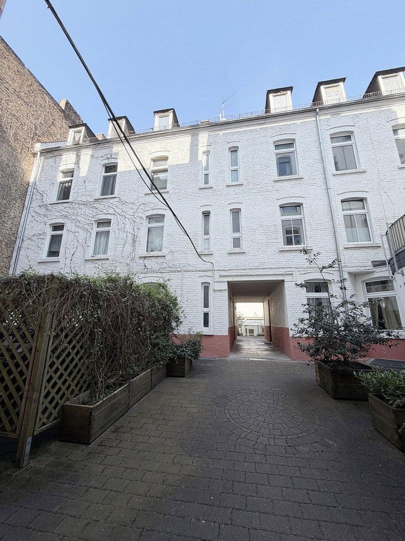 Prodej bytu 2+1 45 m², Wiesbaden, Hessen Prodej bytu 2+1 45 m², Wiesbaden, Hessen