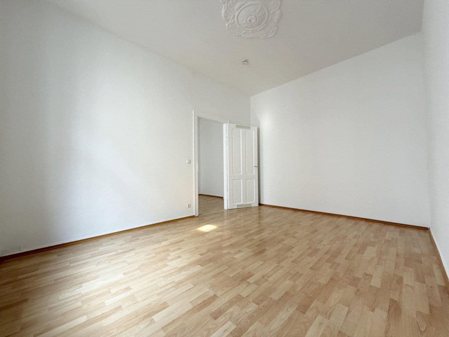 Prodej bytu 2+1 45 m², Wiesbaden, Hessen Prodej bytu 2+1 45 m², Wiesbaden, Hessen
