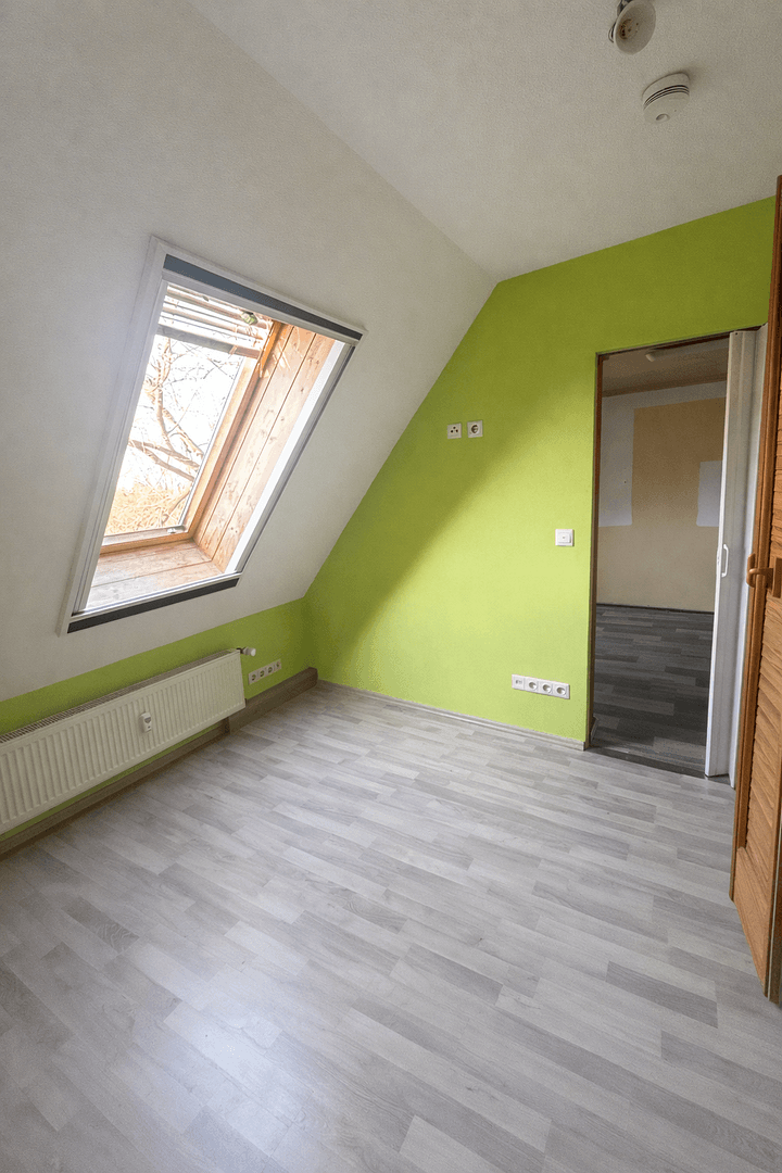 Pronájem bytu 3+1 42 m², Teichstraße 28, Sandersdorf-Brehna, Sasko-Anhaltsko Pronájem bytu 3+1 42 m², Teichstraße 28, Sandersdorf-Brehna, Sasko-Anhaltsko