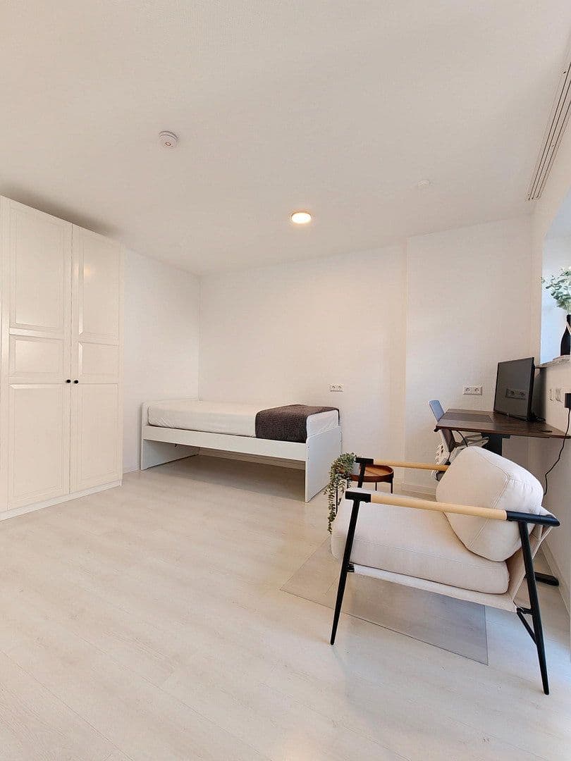 Pronájem bytu 32 m², Kaiserslautern, Porýní-Falc Pronájem bytu 32 m², Kaiserslautern, Porýní-Falc