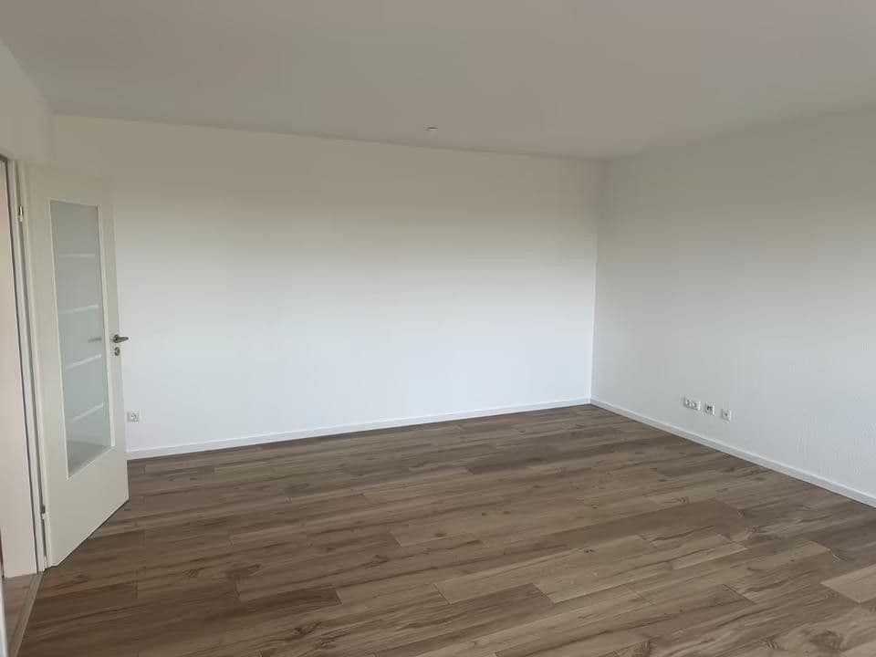 Pronájem bytu 1+kk 45 m², Kronenstraße 19a, Krefeld, Severní Porýní-Vestfálsko Pronájem bytu 1+kk 45 m², Kronenstraße 19a, Krefeld, Severní Porýní-Vestfálsko
