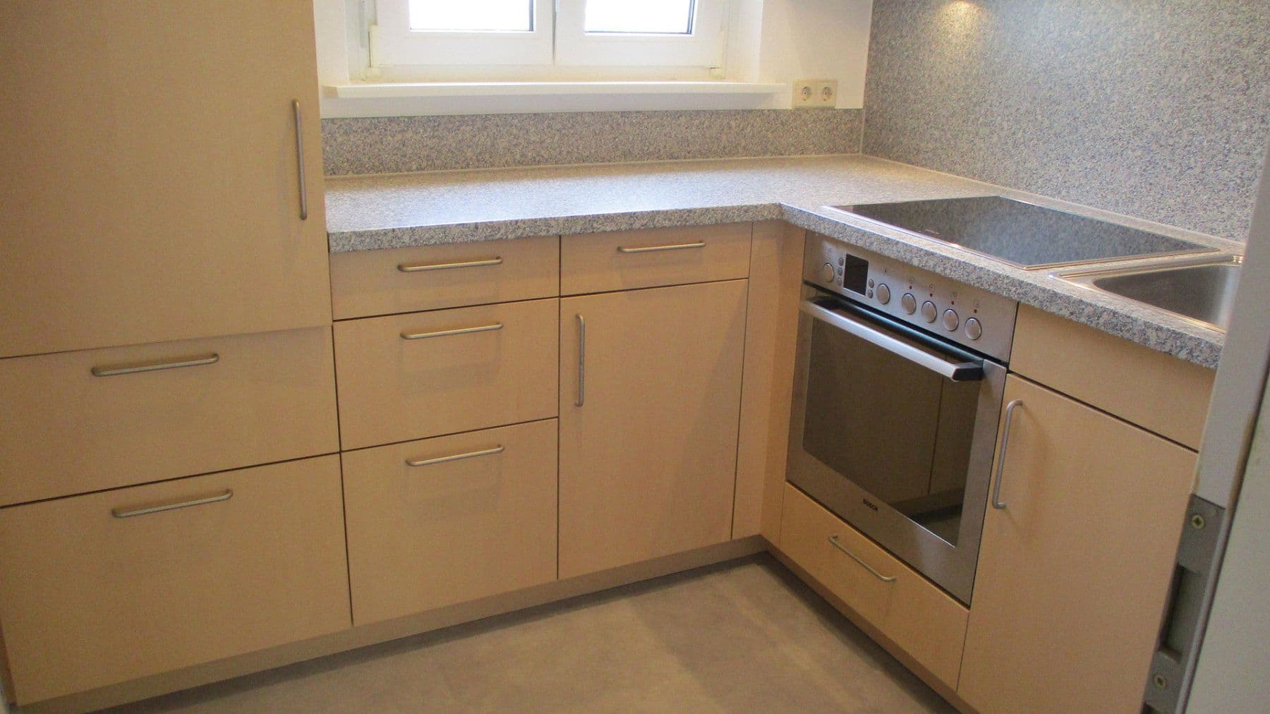 Prodej bytu 2+kk 57 m², Stuttgart-Degerloch, Bádensko-Württembersko Prodej bytu 2+kk 57 m², Stuttgart-Degerloch, Bádensko-Württembersko