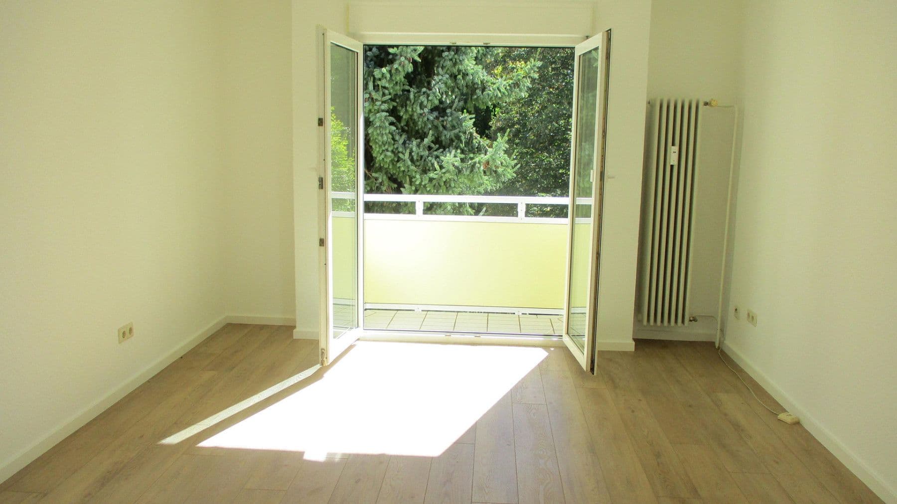 Prodej bytu 2+kk 57 m², Stuttgart-Degerloch, Bádensko-Württembersko Prodej bytu 2+kk 57 m², Stuttgart-Degerloch, Bádensko-Württembersko