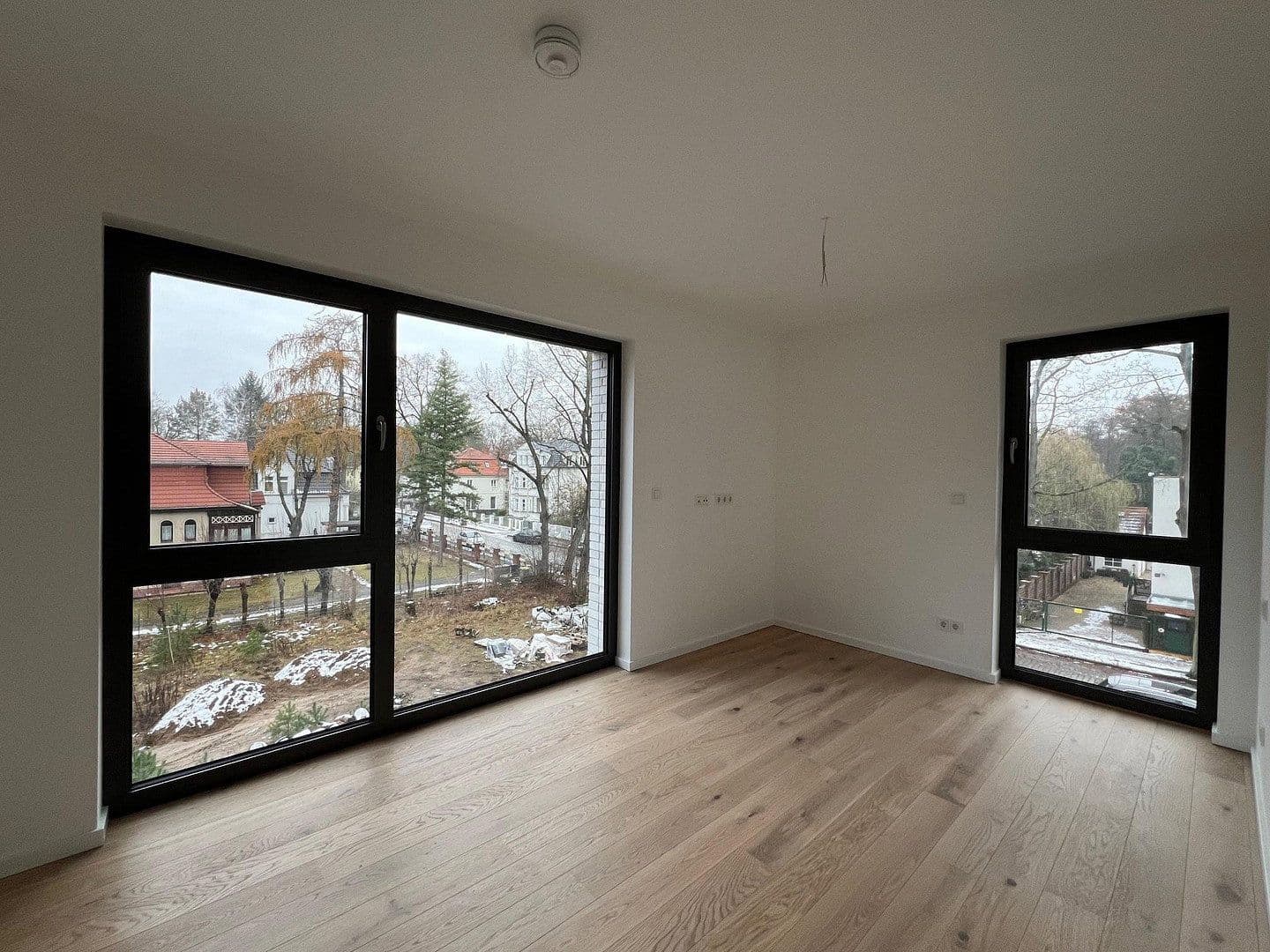 Pronájem bytu 3+1 95 m², Ostendorfstraße 37, Berlin, Berlín Pronájem bytu 3+1 95 m², Ostendorfstraße 37, Berlin, Berlín