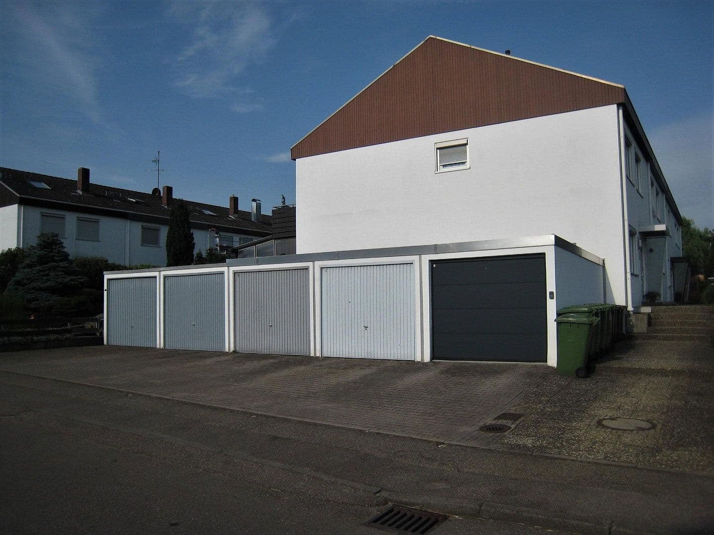 Prodej domu 136 m², pozemek 451 m², Eberdingen, Bádensko-Württembersko Prodej domu 136 m², pozemek 451 m², Eberdingen, Bádensko-Württembersko