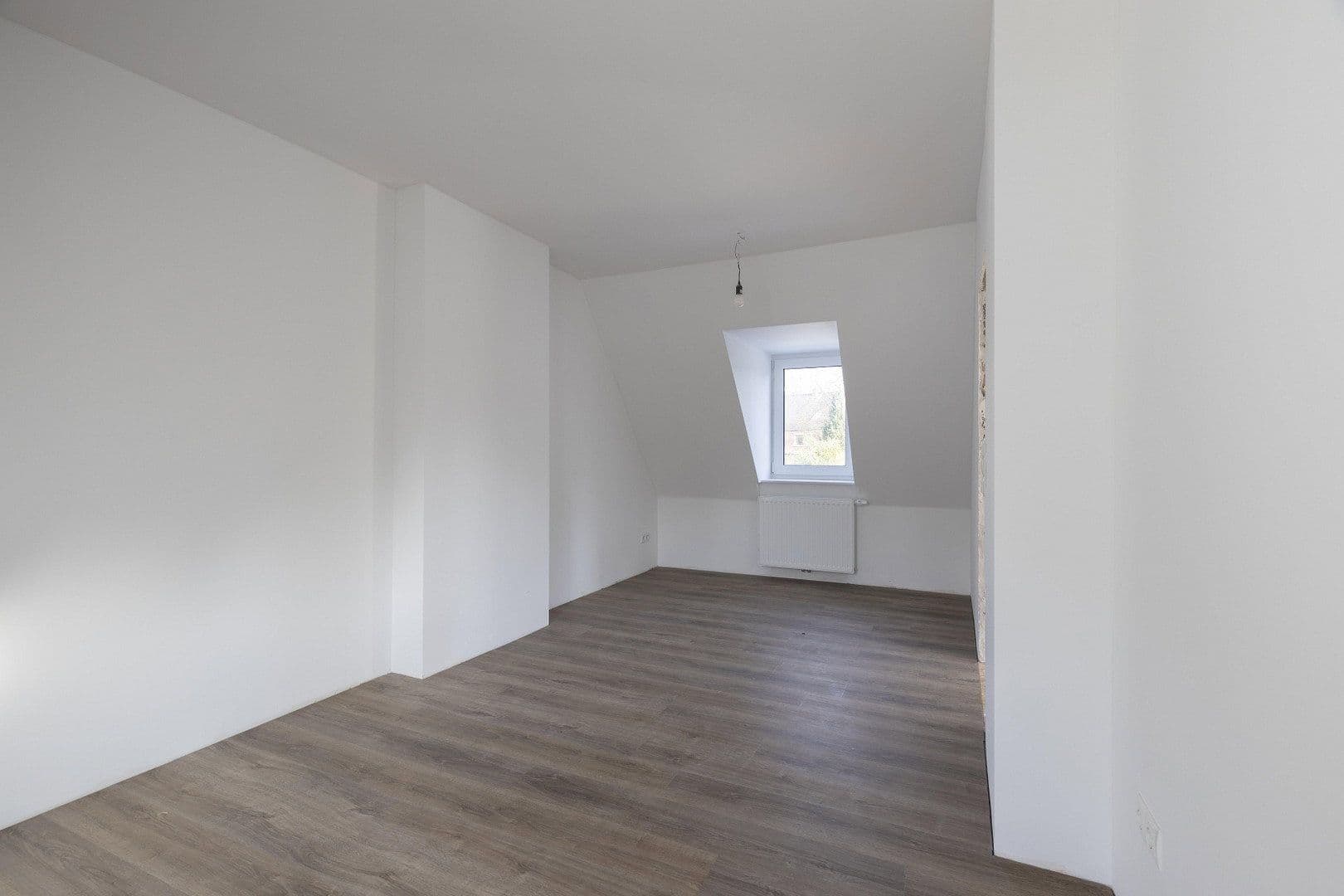 Prodej domu 86 m², pozemek 642 m², Am Rickmers Park 29, Bremen, Bremen Prodej domu 86 m², pozemek 642 m², Am Rickmers Park 29, Bremen, Bremen
