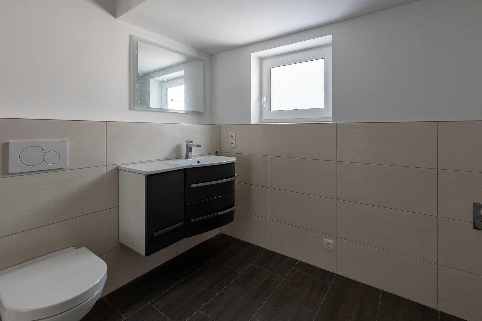 Prodej domu 86 m², pozemek 642 m², Am Rickmers Park 29, Bremen, Bremen Prodej domu 86 m², pozemek 642 m², Am Rickmers Park 29, Bremen, Bremen