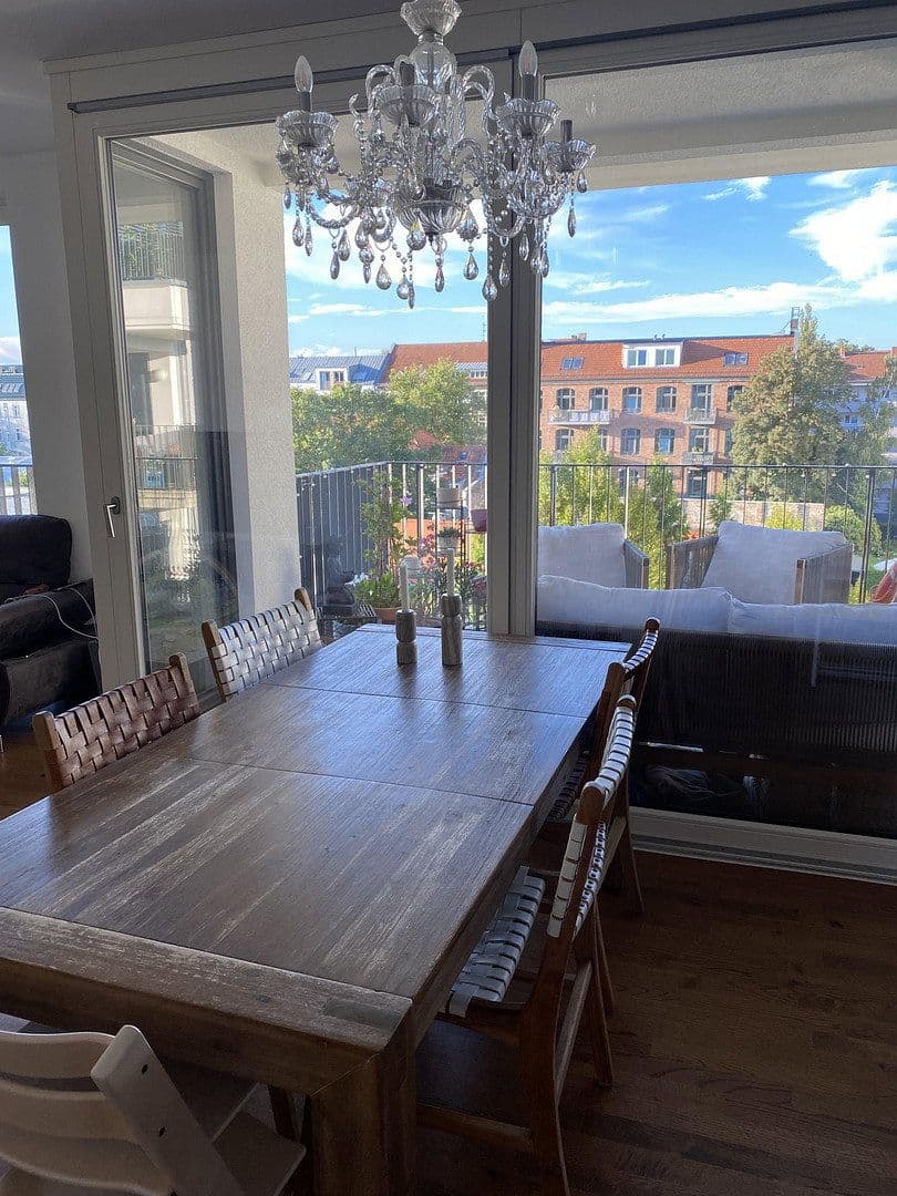 Prodej bytu 4+1 105 m², Pistoriusstr. 111, Berlin, Berlín Prodej bytu 4+1 105 m², Pistoriusstr. 111, Berlin, Berlín