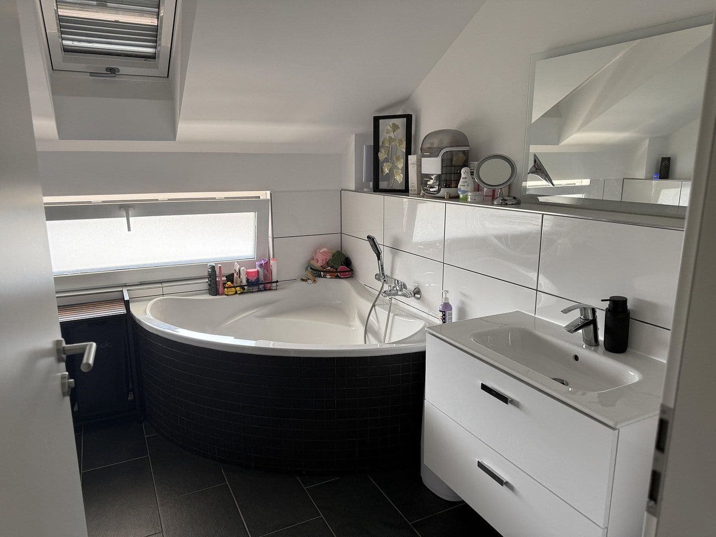 Prodej domu 150 m², pozemek 498 m², Illertissen, Bavorsko Prodej domu 150 m², pozemek 498 m², Illertissen, Bavorsko