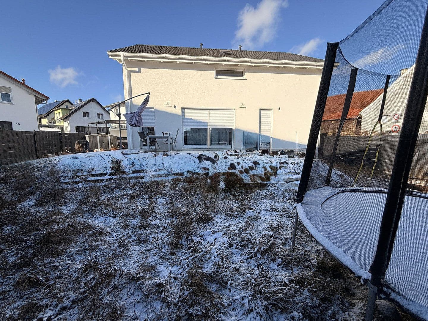 Prodej domu 150 m², pozemek 498 m², Illertissen, Bavorsko Prodej domu 150 m², pozemek 498 m², Illertissen, Bavorsko