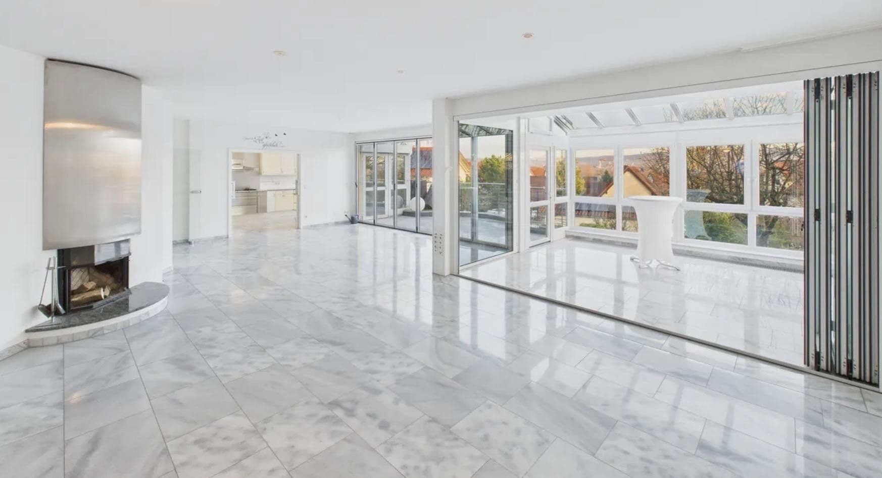 Prodej domu 520 m², pozemek 697 m², Fritz-Ulrich-Str. 105, Heilbronn, Bádensko-Württembersko Prodej domu 520 m², pozemek 697 m², Fritz-Ulrich-Str. 105, Heilbronn, Bádensko-Württembersko