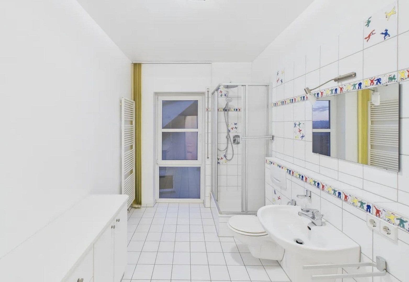 Prodej domu 520 m², pozemek 697 m², Fritz-Ulrich-Str. 105, Heilbronn, Bádensko-Württembersko Prodej domu 520 m², pozemek 697 m², Fritz-Ulrich-Str. 105, Heilbronn, Bádensko-Württembersko