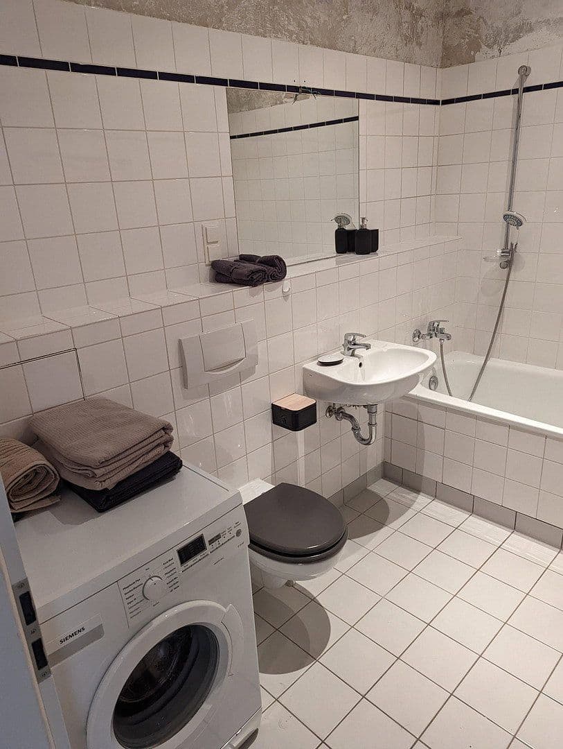 Pronájem bytu 1+1 52 m², Berlin, Berlín Pronájem bytu 1+1 52 m², Berlin, Berlín