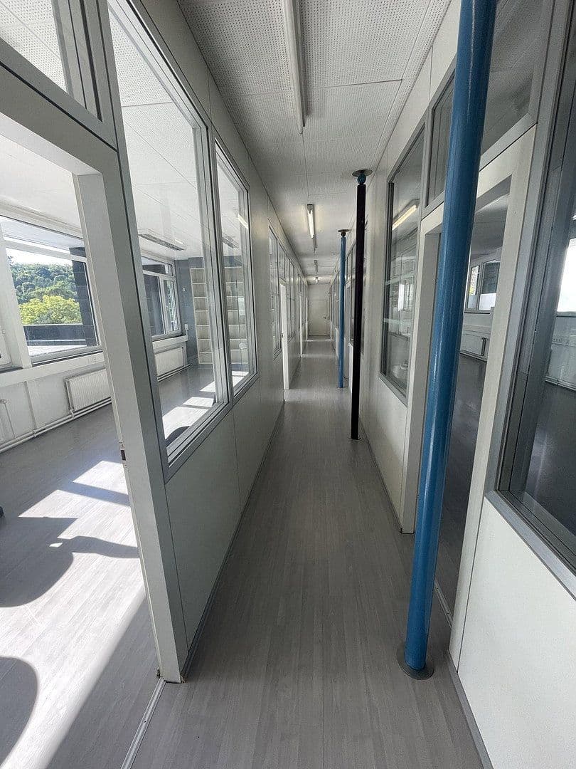 Pronájem kanceláře 222 m², Weil der Stadt, Bádensko-Württembersko Pronájem kanceláře 222 m², Weil der Stadt, Bádensko-Württembersko